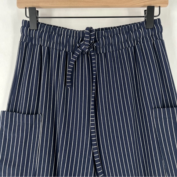 Anthropologie‎ Sunday In Brooklyn Navy Pinstriped Wide Leg Crop Pant Size XS - Picture 2 of 13